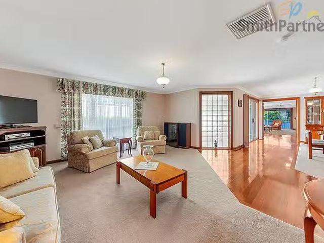 Cozy 4 Elders Court, Golden Grove, SA 5125