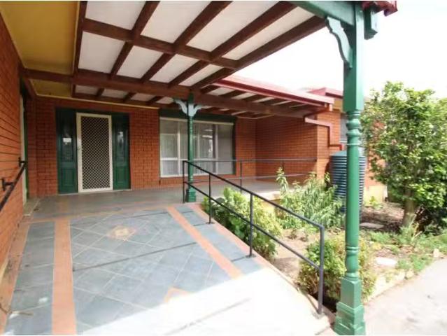 Charming 4 Kearneys Drive, ORANGE House for rent Listed by Pr.