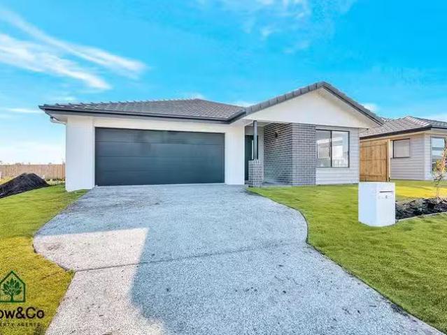 Unique 4 Woodland Court, Ormeau, QLD 4208