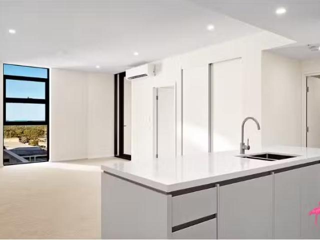Unique 4.12/7 Village Place, Kirrawee Apartment for rent List.