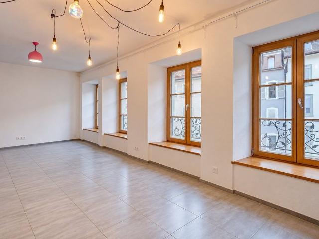 Charming 4.5 room apartment in the heart of the old town of Porrentruy