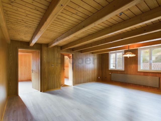 Charming 4.5 room apartment with ideal location in the center in Steg in the Tösstal