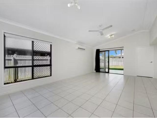Cozy 4A Panama Court, Burdell House for rent Listed by Leasin.