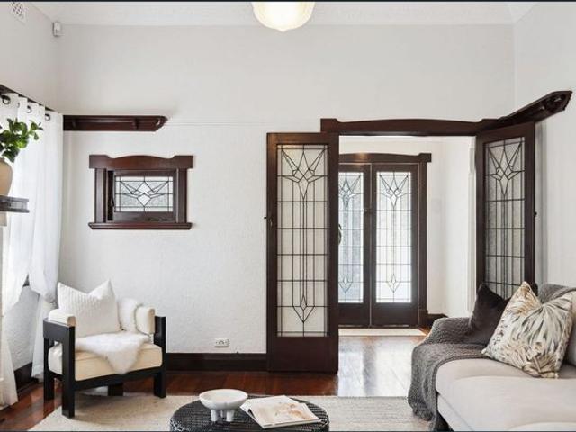 Charming 4x1 Home in Sought After Wembley Location