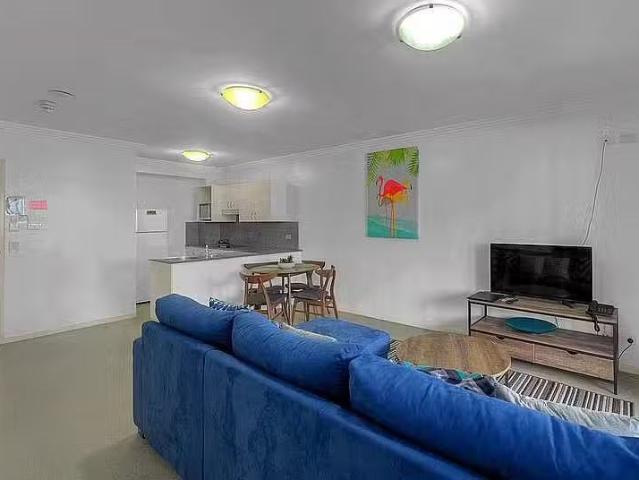 Deal! 53a/747 Main Street, KANGAROO POINT, QLD 4169 Apartmen.