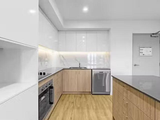 Rental! 506/9 Playfield Street, Chermside, QLD 4032
