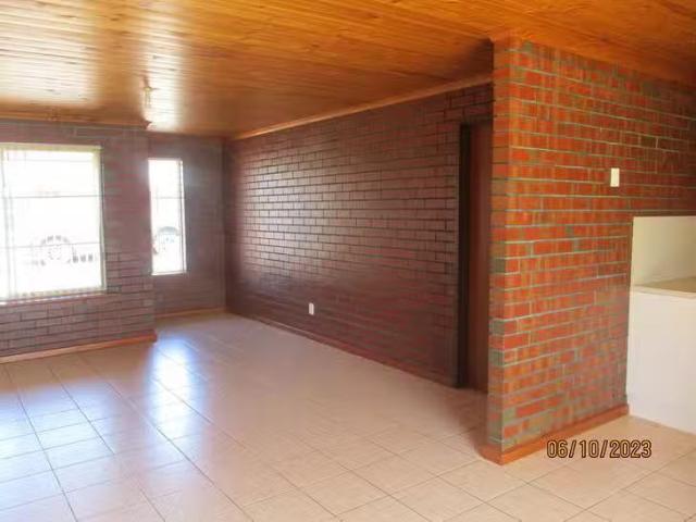 Nice 5/11 13 Kintore Avenue, Murray Bridge, SA 5253