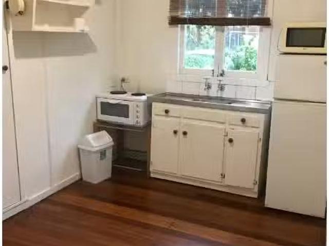 Deal! 5/14 Church Avenue, WOOLLOONGABBA Apartment for rent Li.