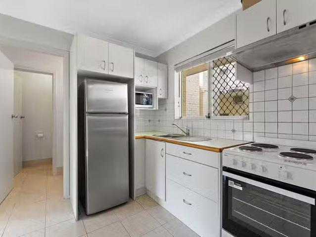 Unique 5/187 Canning Highway, East Fremantle, WA 6158