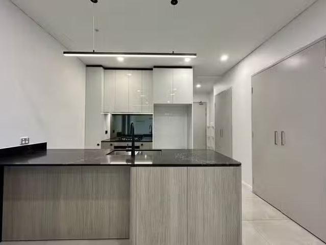 Cheap 520/2 Cottonwood Crescent, Macquarie Park, NSW 2113