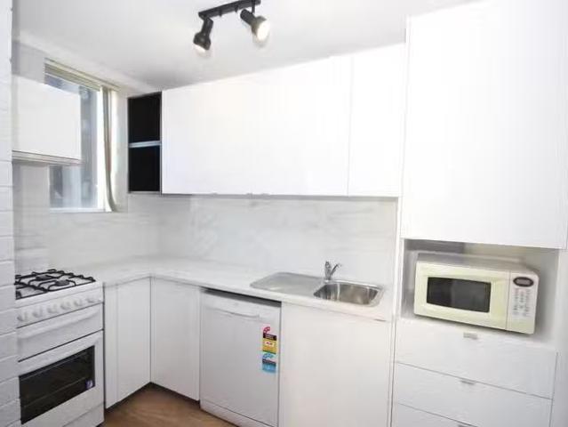 Deal! 52/154 Mill Point Road, South Perth, WA 6151