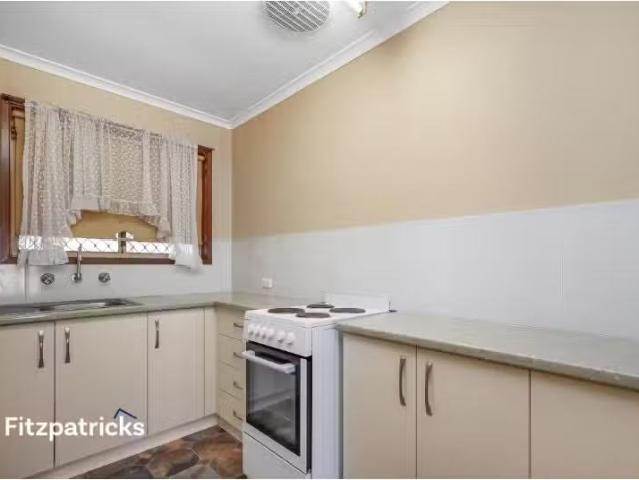 Just in! 5/28 Ashmont Avenue, Ashmont Apartment for rent List.