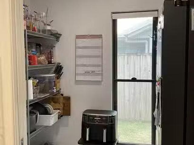 Just in! 52 Highfield Circuit, Bentley Park, QLD 4869
