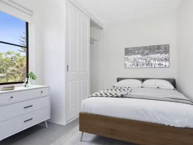 For Rent! 5/7 Dowling Street, Queenscliff Apartment for rent.