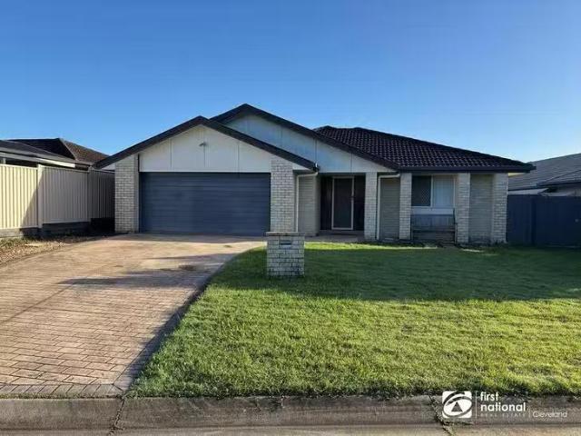 Cozy 57 Emperor Drive, Redland Bay, QLD 4165