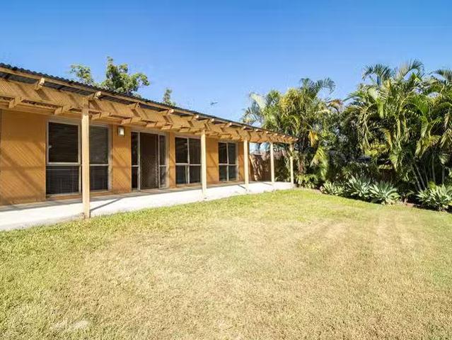 Cheap 57 Macquarie Avenue, Molendinar, QLD 4214