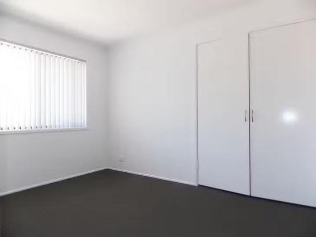 For Rent! 5/7 Metropole Street, Robertson, QLD 4109