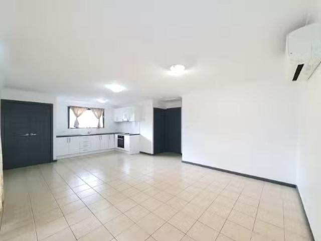Deal! 54A Aurora Drive, TREGEAR Apartment for rent Listed by.