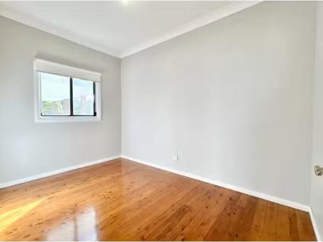 Deal! 56 Woodland Parkway, Buff Point House for rent Listed b.