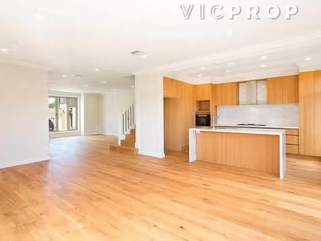 Rental! 5/76 78 Fewster Road, Hampton, VIC 3188