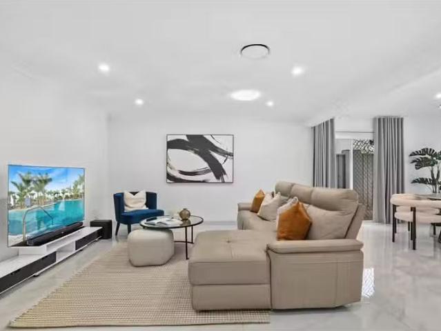 Just in! 59 Skylark Circuit, Bella Vista House for rent Liste.