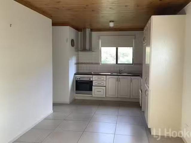Just in! 59A Rusten Street, Karabar, NSW 2620
