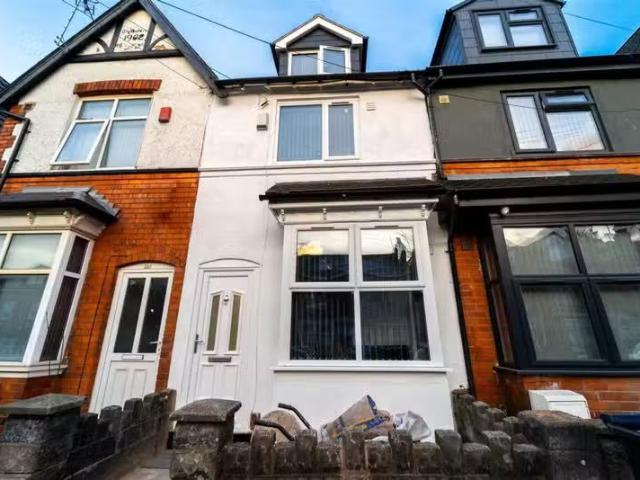 For Rent! 5 BA 5 bedroom house for rent in Heeley Road, Birmin.