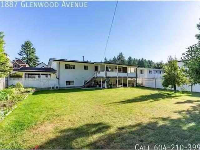Just in! 5 Bedroom West Abbotsford House 31887 Glenwood Ave