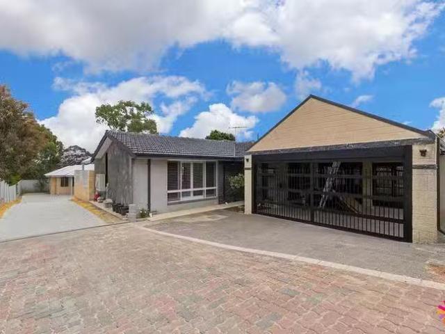 Nice 5 BR 17 Argyle Street, Bentley, WA 6102