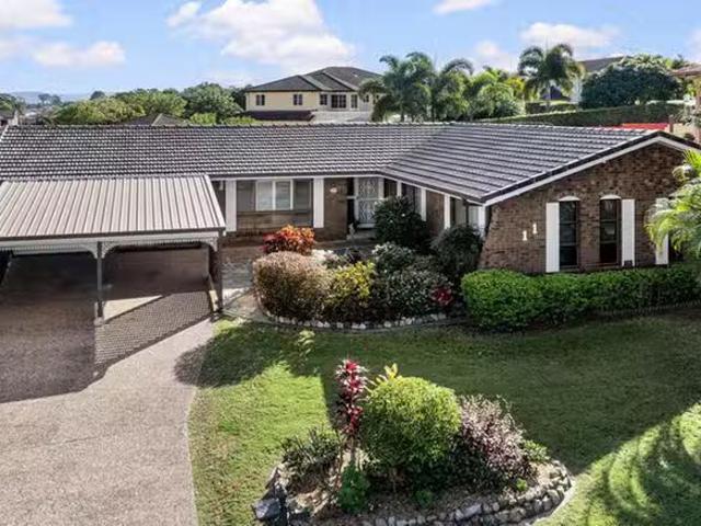 Just in! 5 BR 11 Nemira Street, Carseldine, QLD 4034