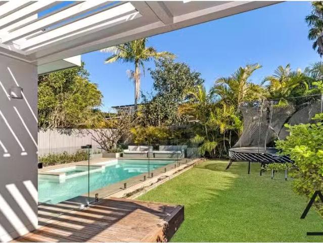 Just in! 5 BR 21 Woodland Street, Balgowlah Heights House for.