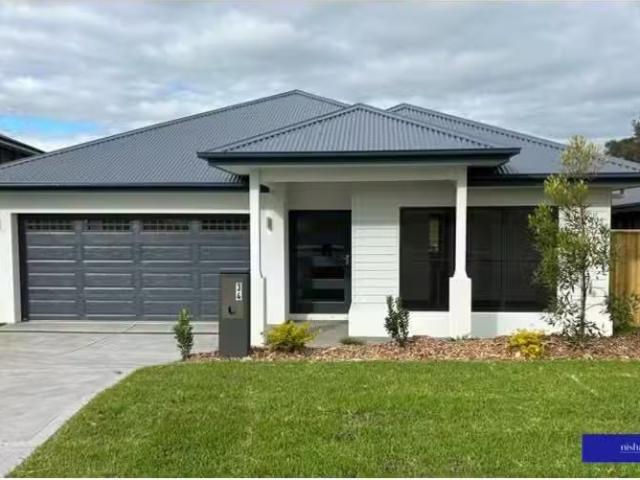 Just in! 5 BR 34 Reedling Road, CHISHOLM House for rent Liste.