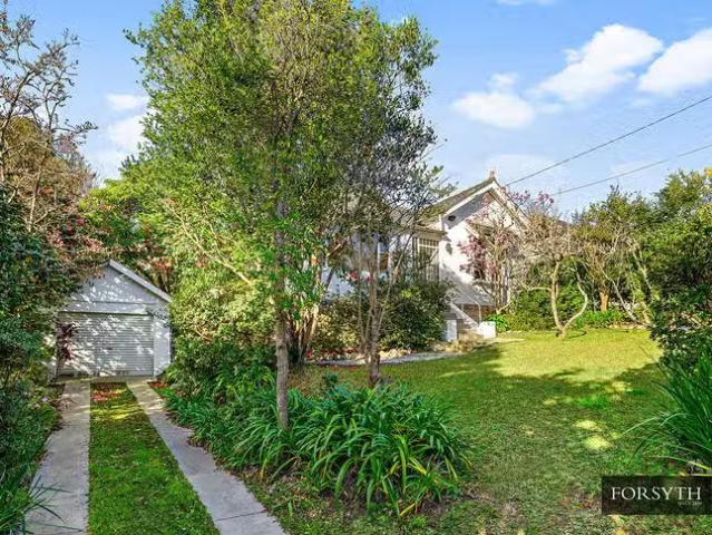 Nice 5 BR 37 Archbold Road, Roseville, NSW 2069