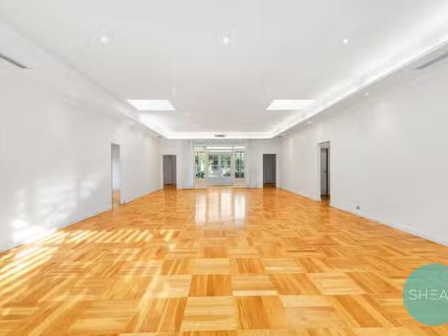 Deal! 5 BR 33 William Street, Roseville, NSW 2069