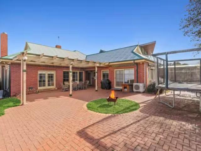 Unique 5 BR 62 King Street, Queenscliff VIC 3225 House For L.