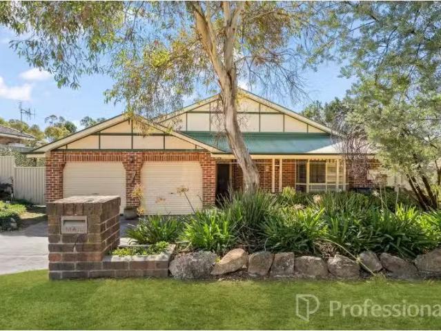 Deal! 5 BR 7 Stonestreet Place, Windradyne House for rent Lis.