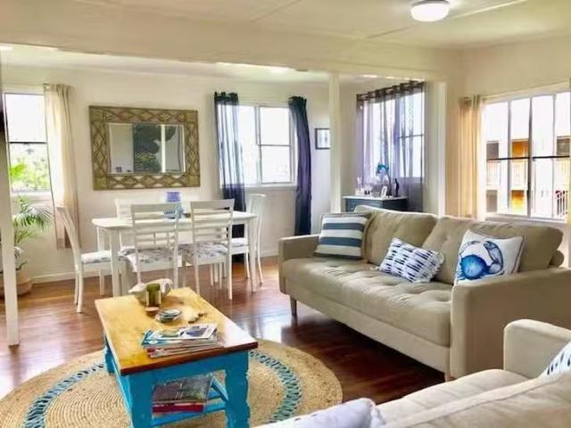 Cheap 5 Crichton Street, Sarina Beach, QLD 4737
