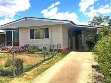 Cozy 5 Gaul Street, Gatton, QLD 4343