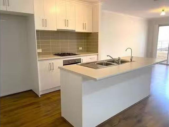 New 5 Hillside Avenue, Highbury, SA 5089