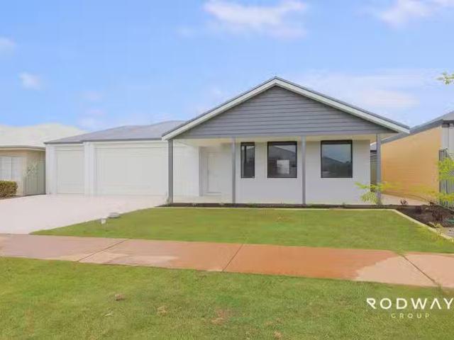 Cozy 5 Winning Road, Byford, WA 6122