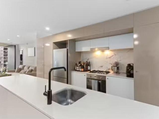 Cozy 605/47 Cordelia Street, SOUTH BRISBANE Apartment for rent.