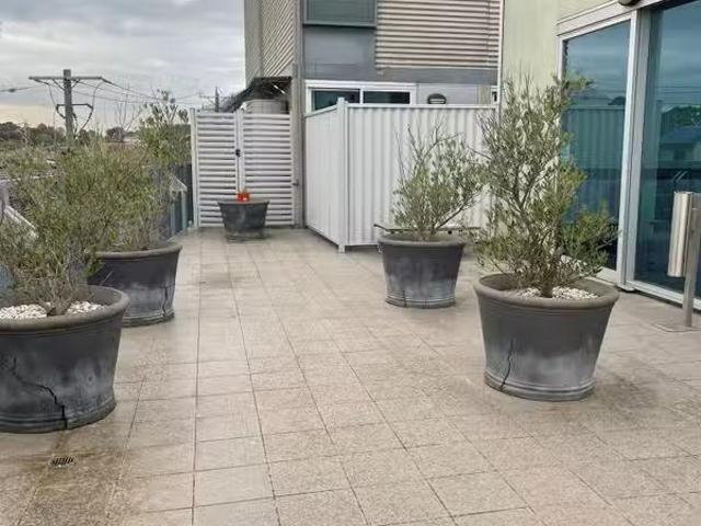 Charming 605/51 Gordon Street, Footscray VIC 3011