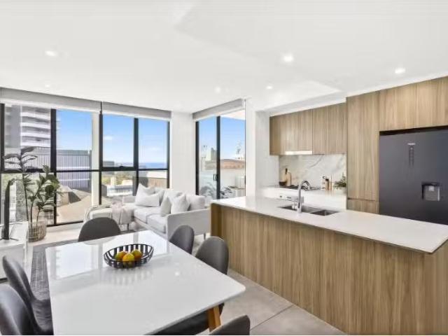 Unique 605/15 Railway Parade, Wollongong Apartment for rent L.
