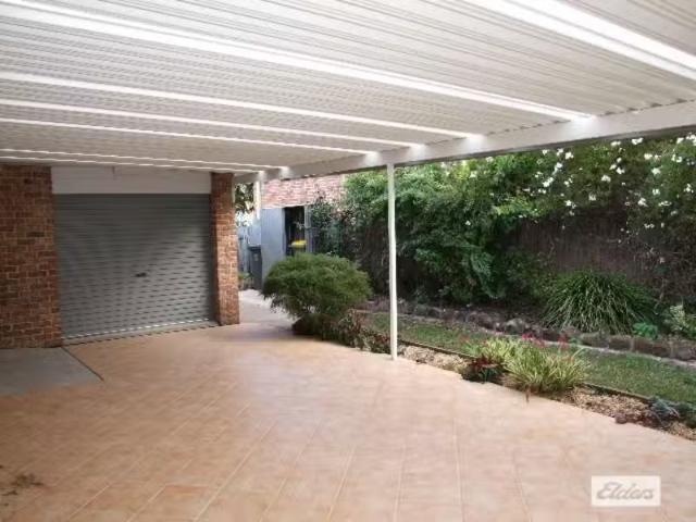 Cozy 60 Killawarra Drive, Taree House for rent Listed by Carl.