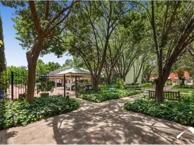 Nice 6/19 Little Shenton Lane, NORTHBRIDGE Apartment for rent.