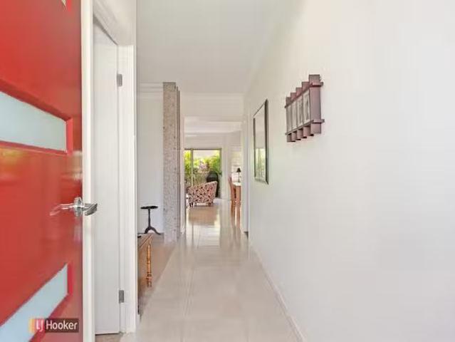 Deal! 61 Capricorn Circuit, North Lakes, QLD 4509