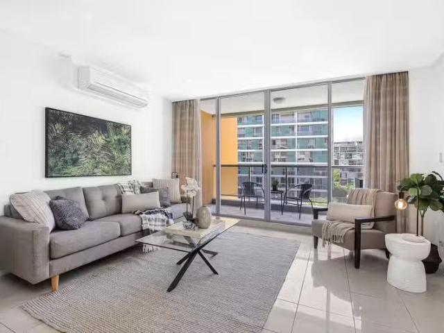 Deal! 626/7 Potter Street, Waterloo NSW 2017