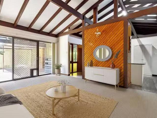 Cheap 62 Axminster Street, Warnbro, WA 6169