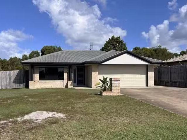 Rental! 62 Moonstone Drive, Urangan, QLD 4655