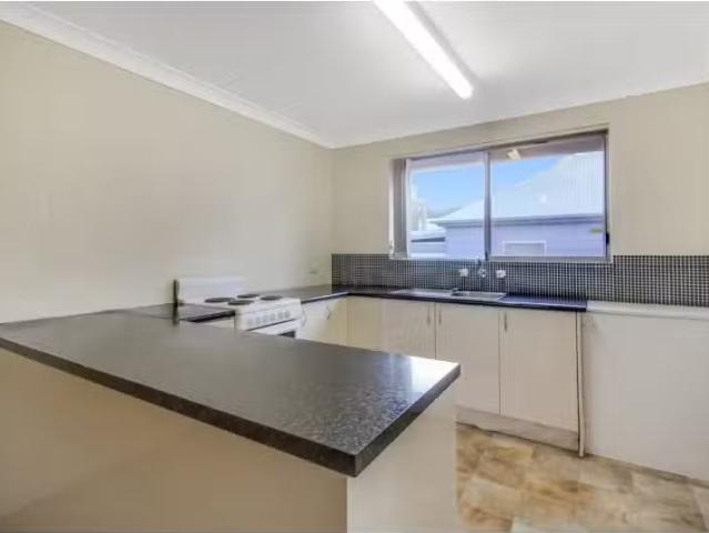 For Rent! 6/30 The Avenue, Corrimal Apartment for rent Listed.